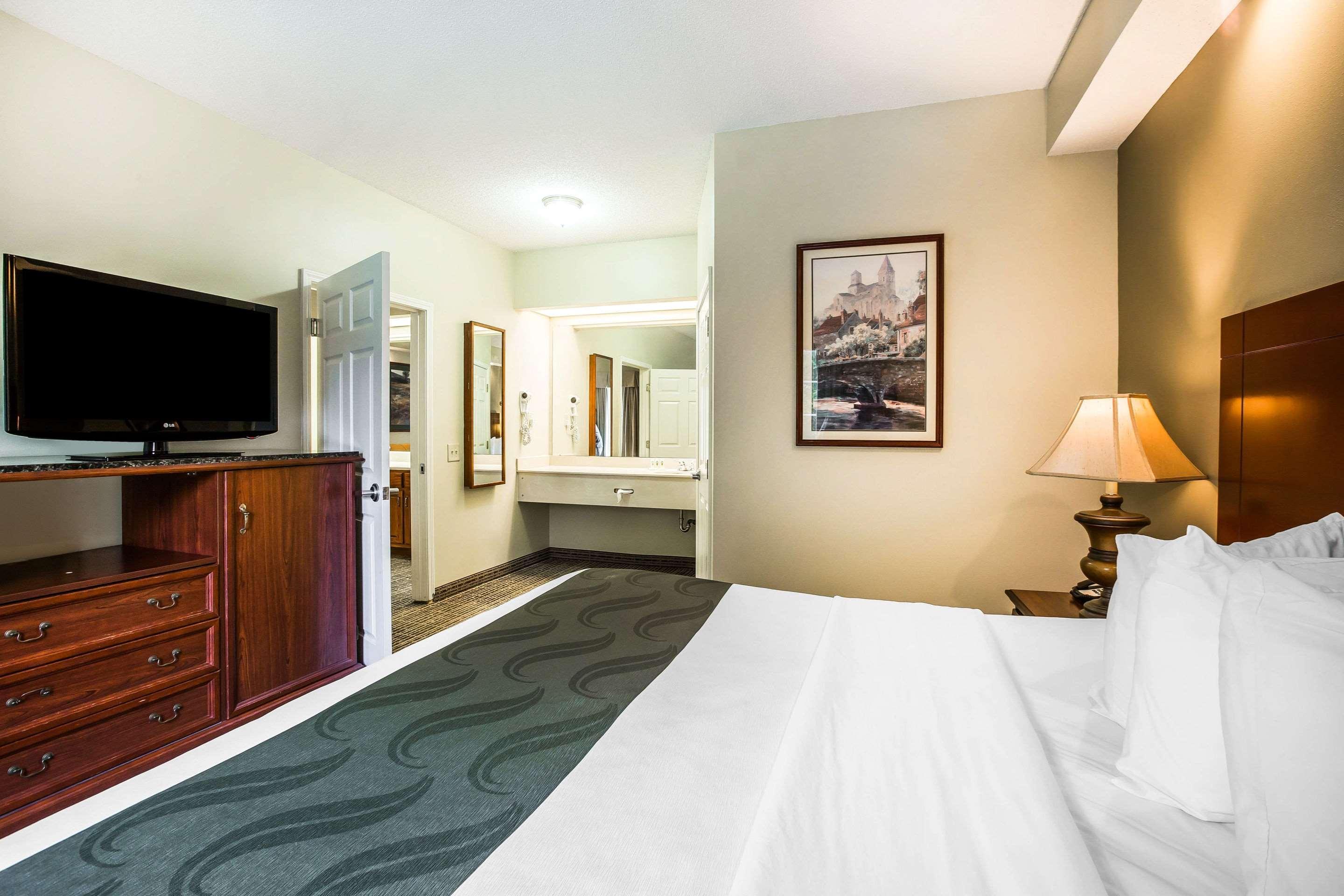 Quality Inn Newnan - Atlanta South Exterior photo
